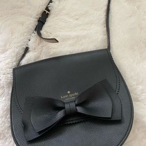 Black kate spade crossbody